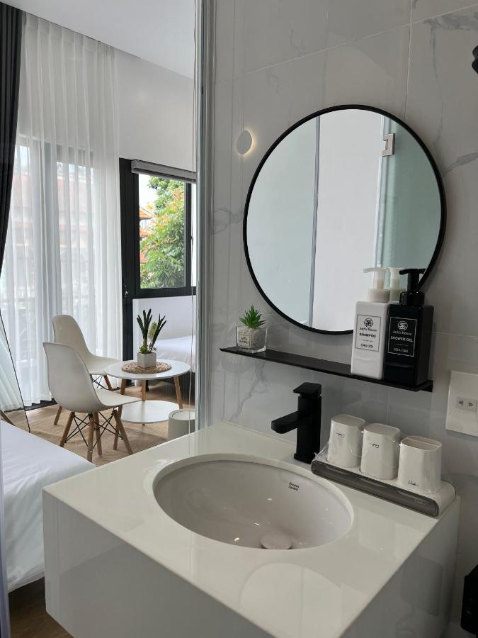 Anh'S House Aparthotel Hue Exteriör bild
